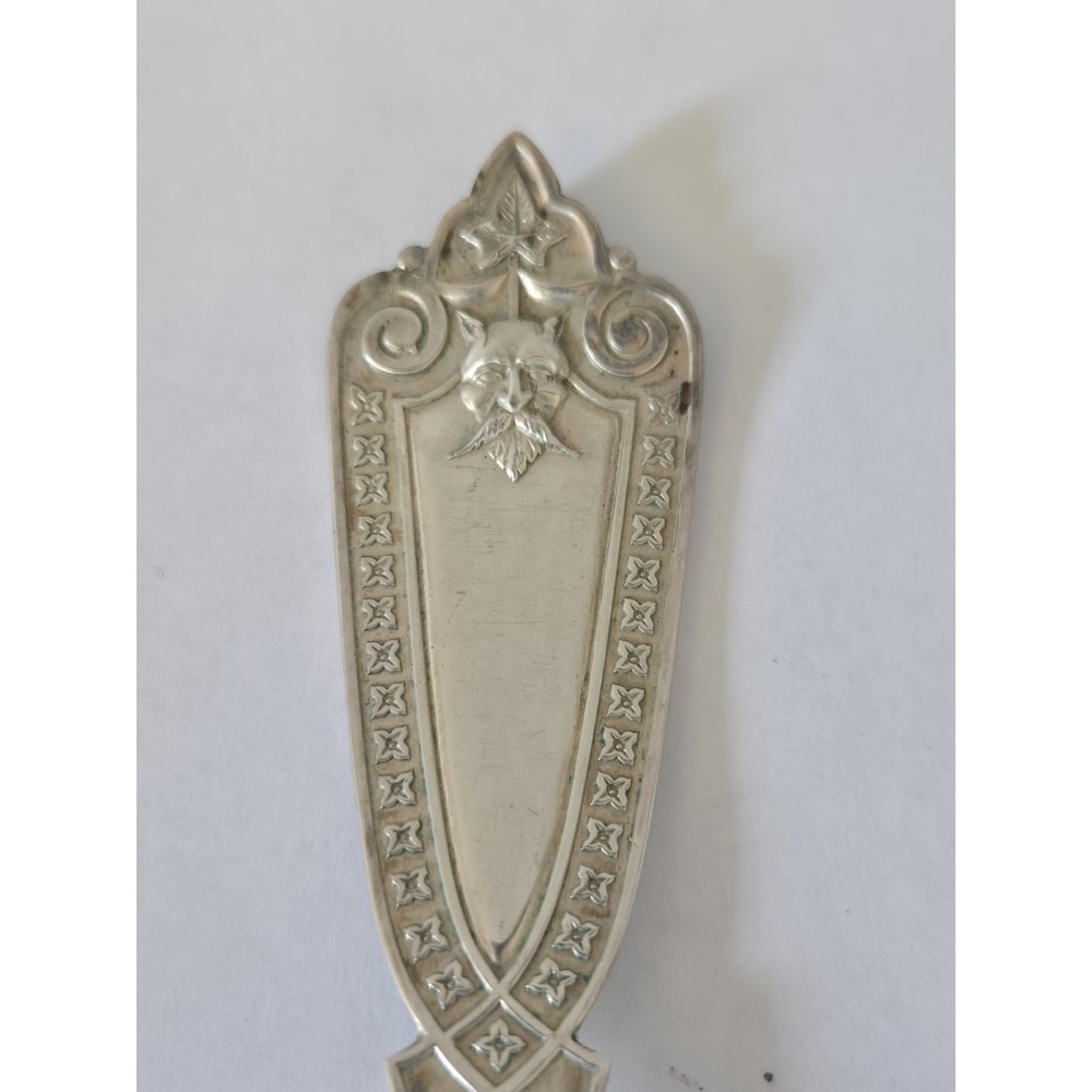 Antique E.A. Tyler New Orleans Henry Hebbard Ivy Mask Coin Silver Serving Spoon - Picture 4 of 13